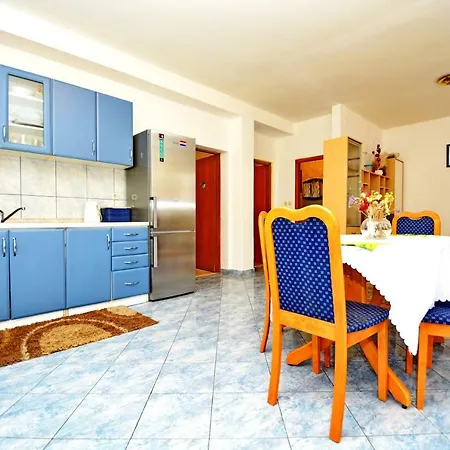 Ante * Biograd na Moru