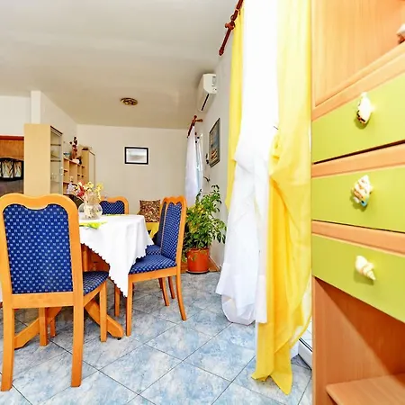 Ante * Biograd na Moru
