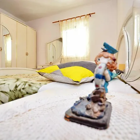 Ante Apartman