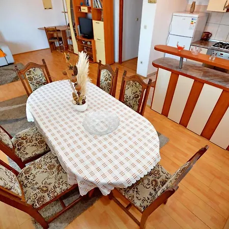 Apartman Ante *