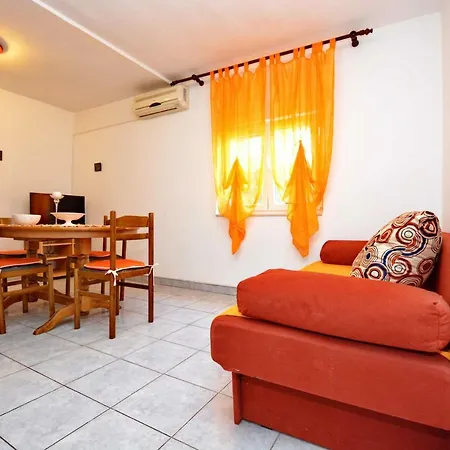 Apartman Ante *