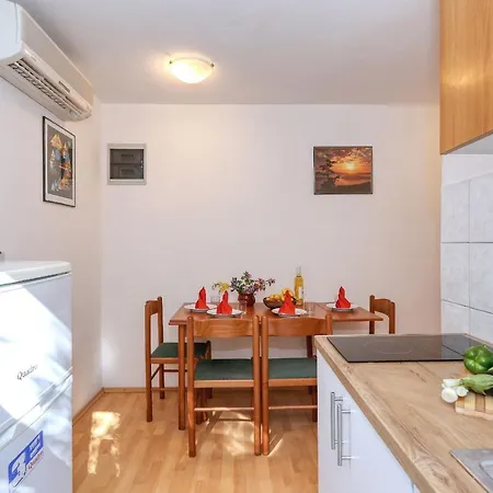 Ante Apartment